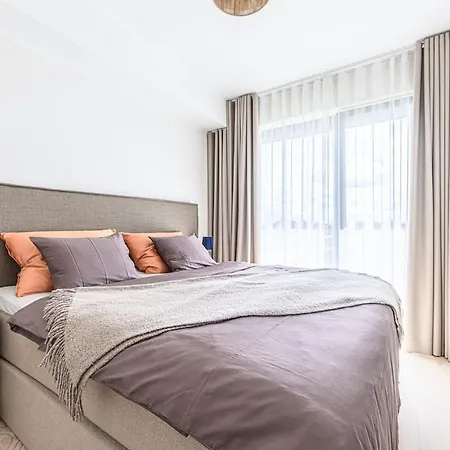 Modern 2br 270 Degrees Sea Views In Marienholm * הפסלאו
